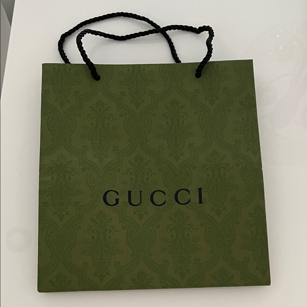 Gucci Green Gift Bag With Black Handles Gucci Green Gift Bag With Black Handles